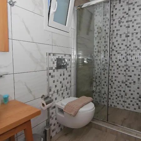 Apartment Kostis *