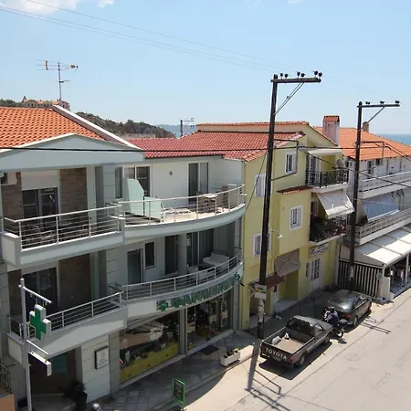Kostis *