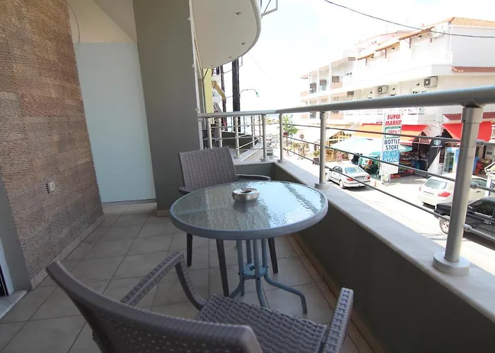 Kostis Apartman *